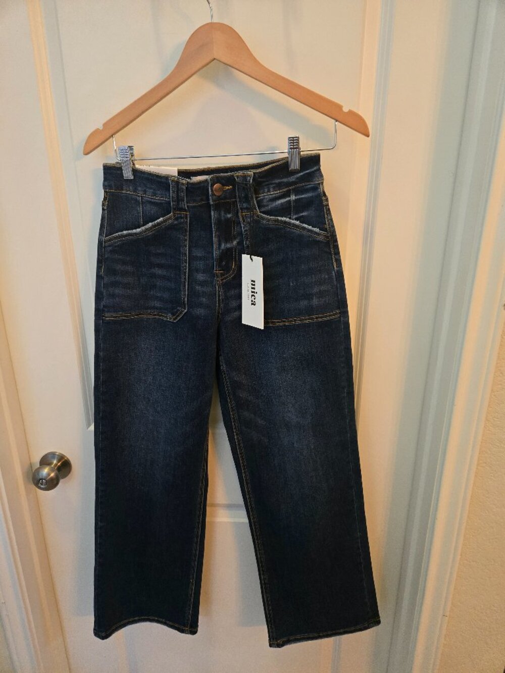 Mica jeans size 26 new with tags